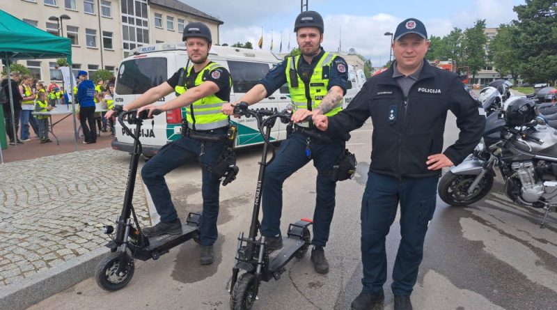 Kaišiadorių policijos pareigūnai įsigijo ekologiškas transporto priemones